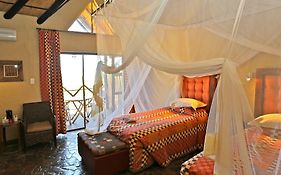 Country Hotel